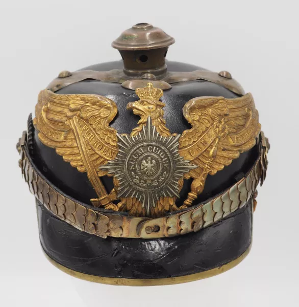 Prussian Garde Dragoon NCO Private Purchase Pickelhaube Visuel 1 principal